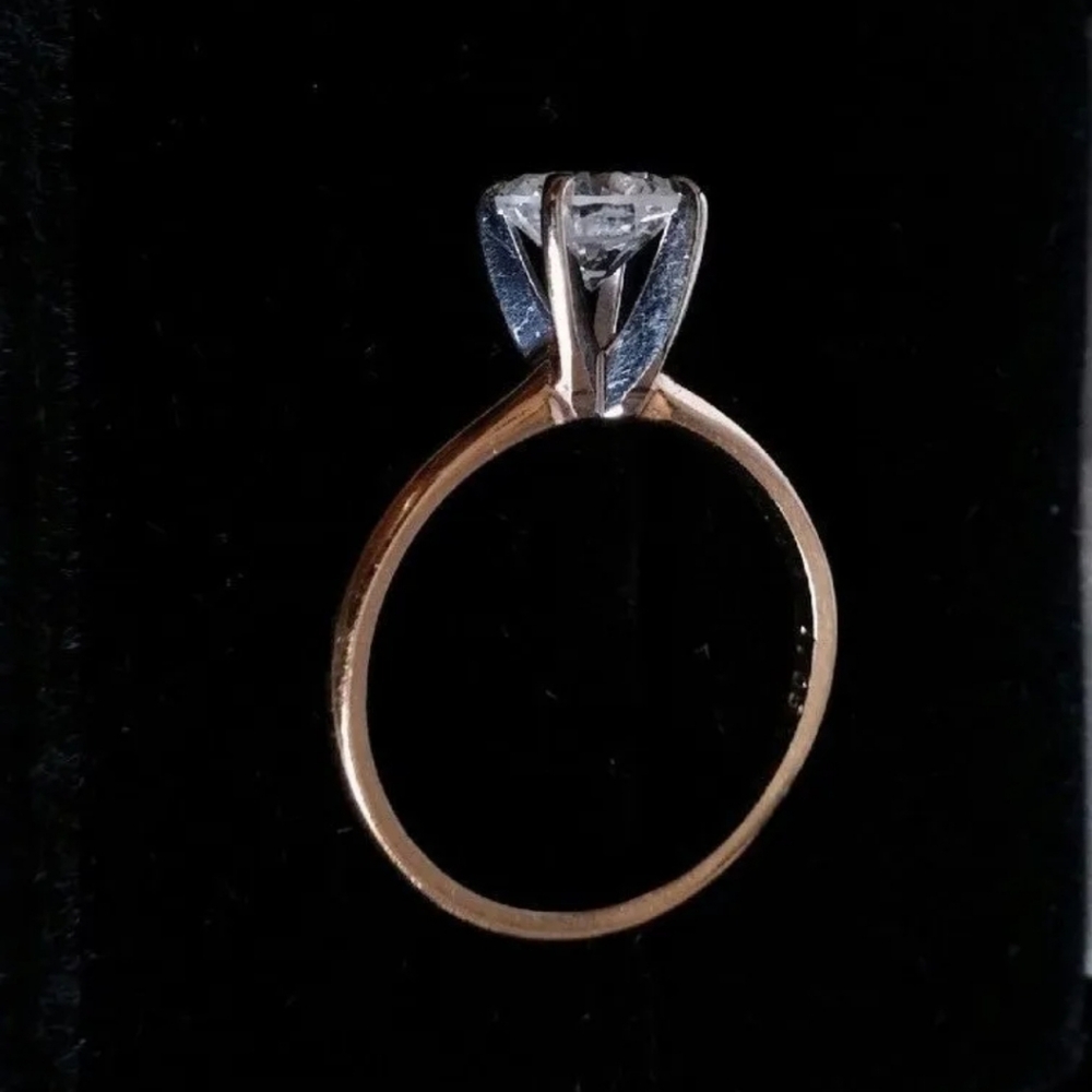 14k yellow gold 1.05ct round diamond set in 4 prong white gold solitaire ring - Picture 10 of 16